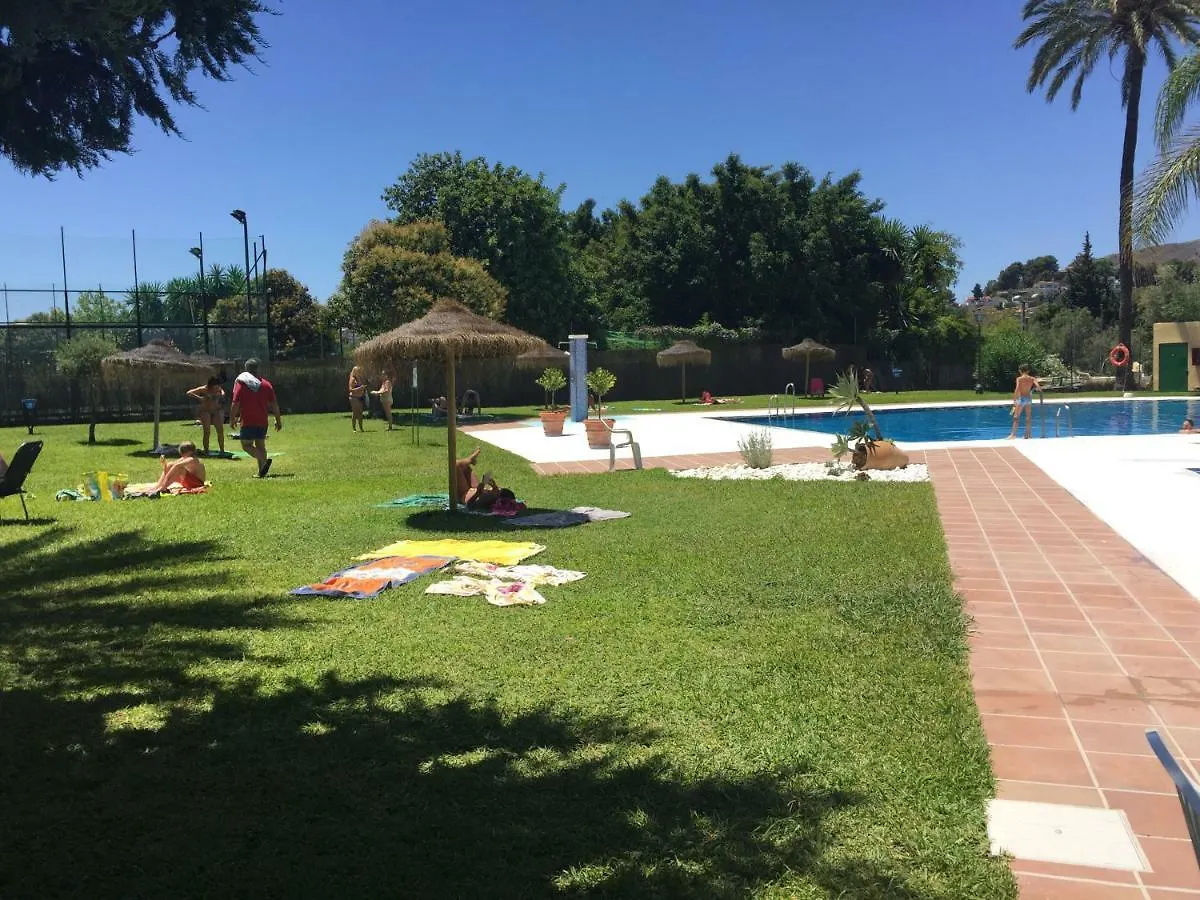 Apartamento Cerca De La Playa Y Campo De Golf Con Piscina Apartment Torremolinos Spain