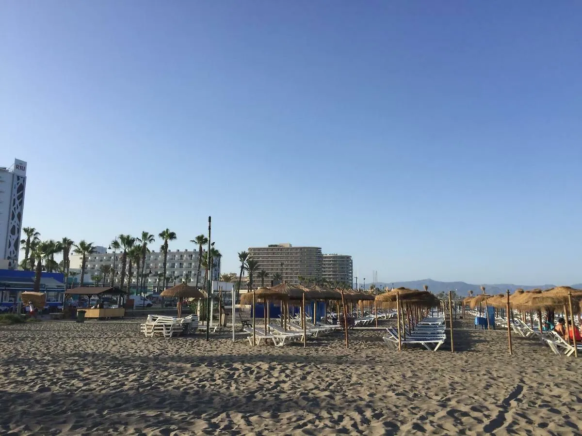 Apartamento Cerca De La Playa Y Campo De Golf Con Piscina Apartment Torremolinos 0*,